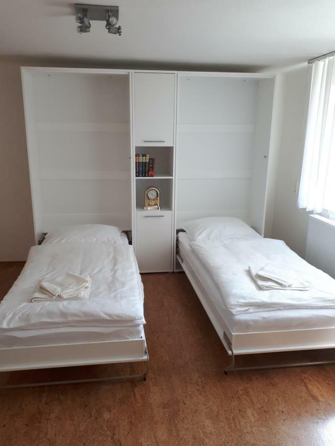Brezno - 2 Izbovy Apartman Dış mekan fotoğraf